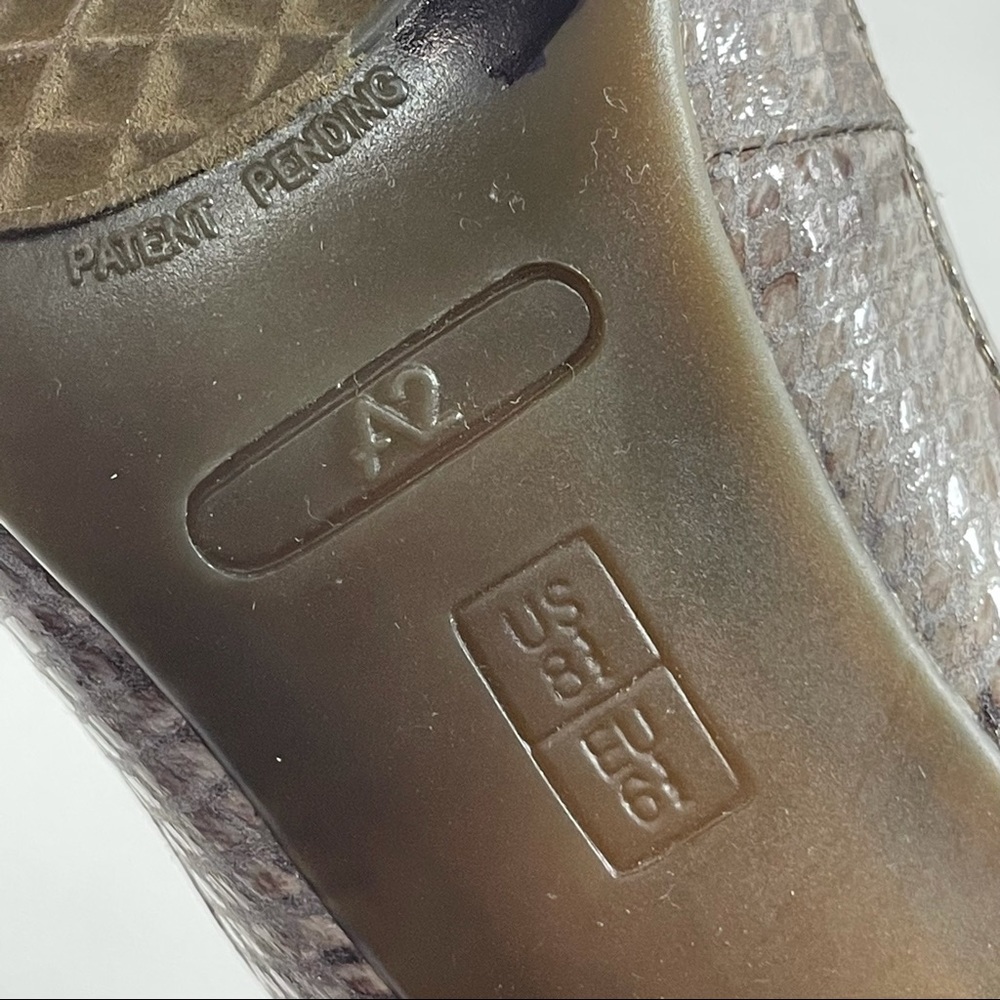 A2 by Aerosoles Heel Rest Snake Peep Toe #8.5 - Picture 9 of 9